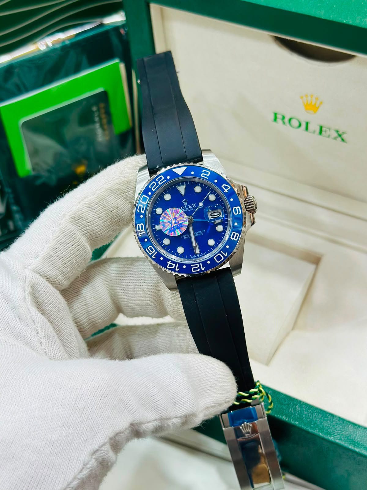 Rolex GMT Royal Blue | Automatic Dual-Time Diver Watch | Watch Times