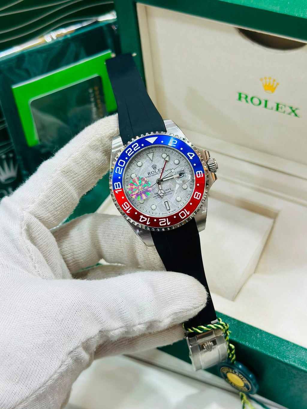 Rolex GMT Royal Blue | Automatic Dual-Time Diver Watch | Watch Times