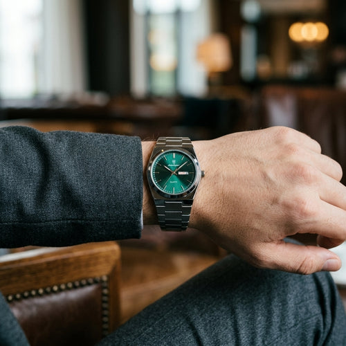 Poedagar Royal Emerald Day-Date | Steel Quartz Watch | Watch Times